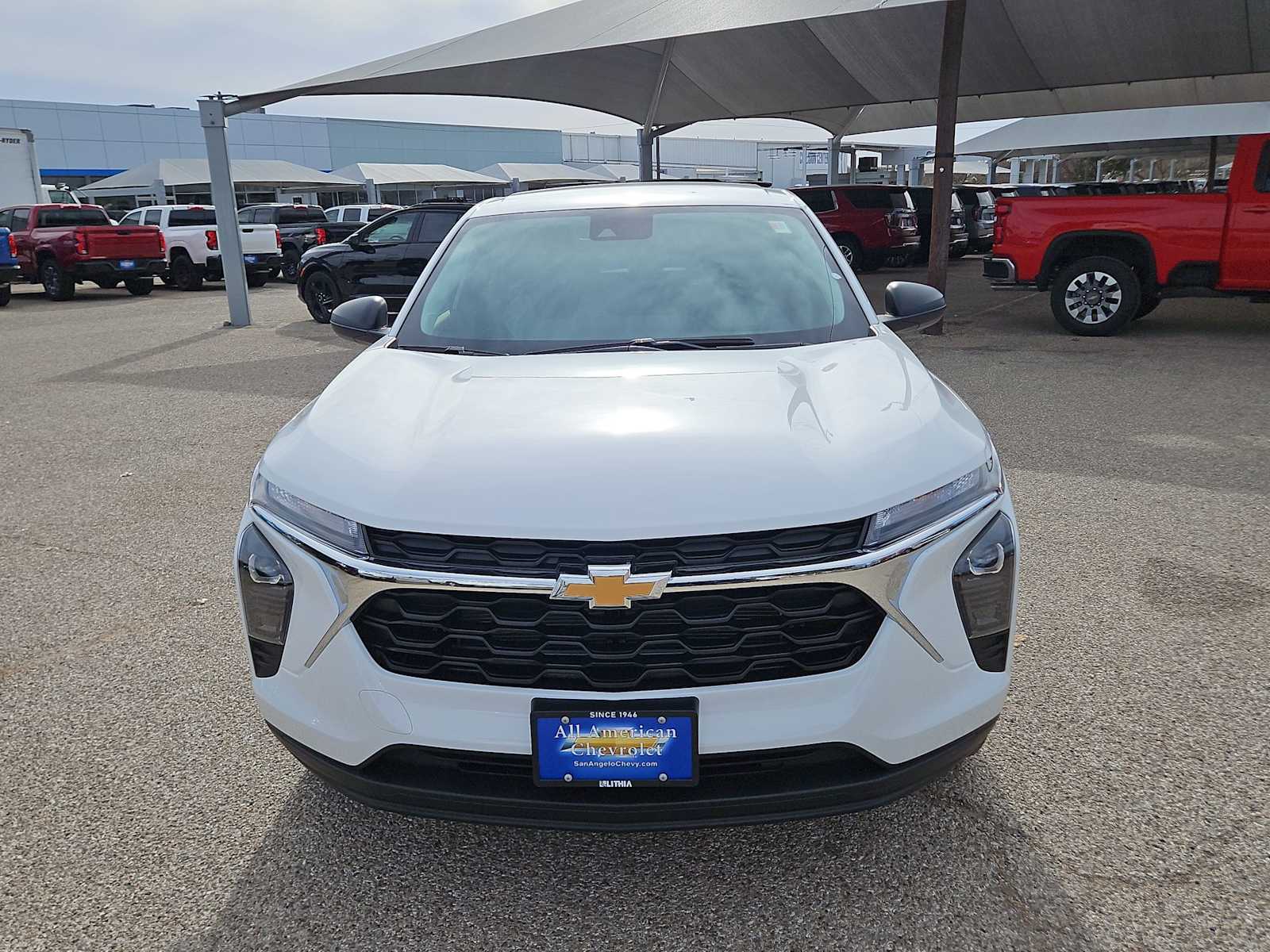 Thumbnail: 2026 Chevrolet Trax - 3