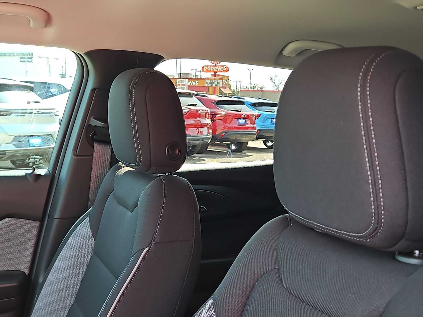 Thumbnail: 2026 Chevrolet TrailBlazer - 15