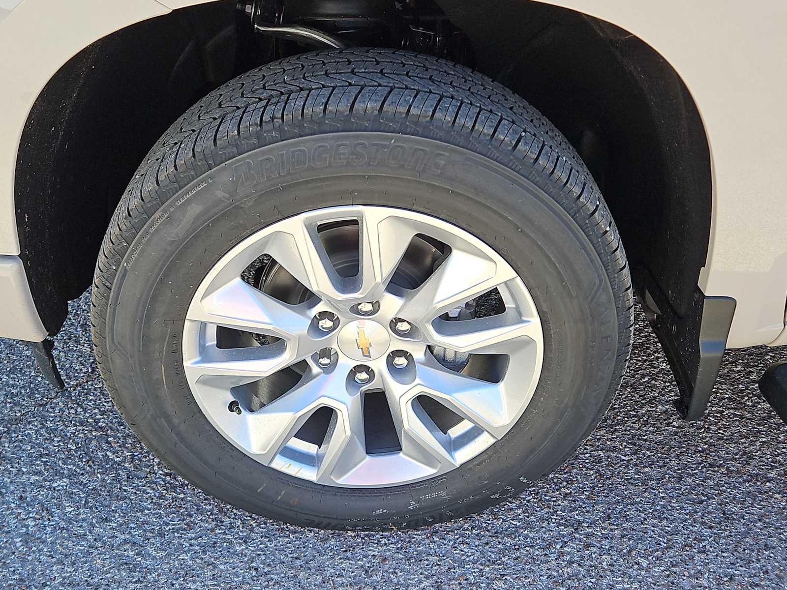 Thumbnail: 2026 Chevrolet Silverado 1500 - 12