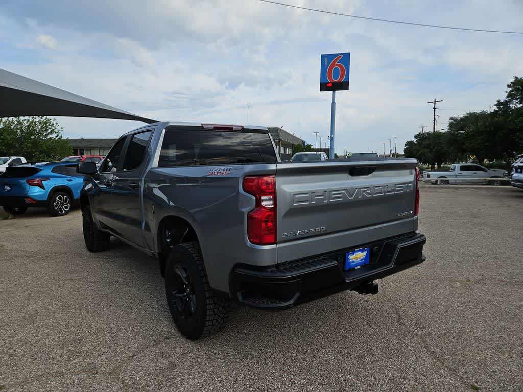 Thumbnail: 2026 Chevrolet Silverado 1500 - 6