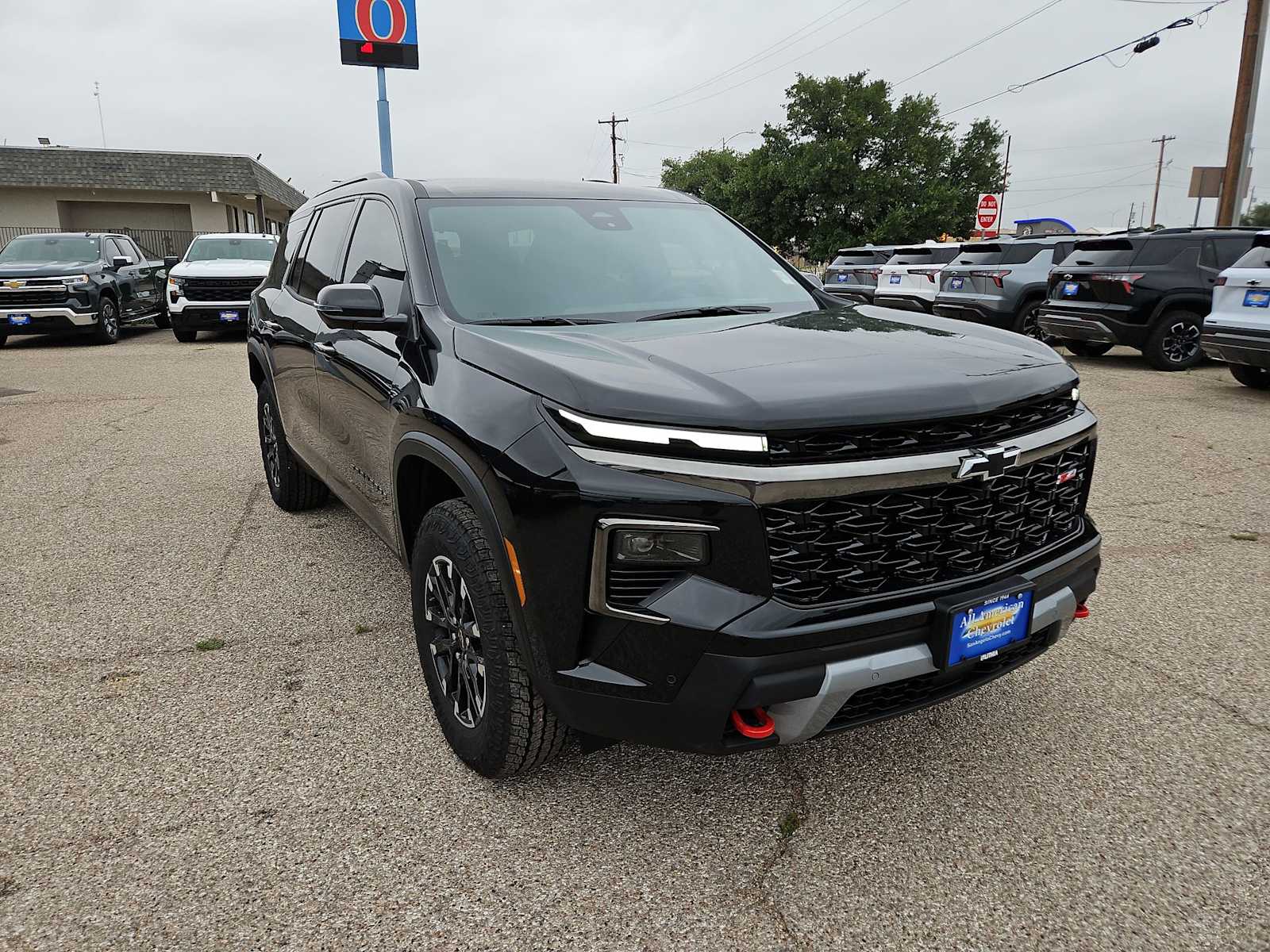Thumbnail: 2026 Chevrolet Traverse - 2