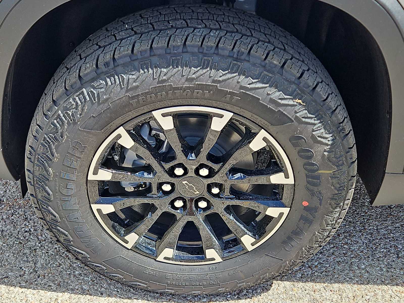 Thumbnail: 2026 Chevrolet Traverse - 12