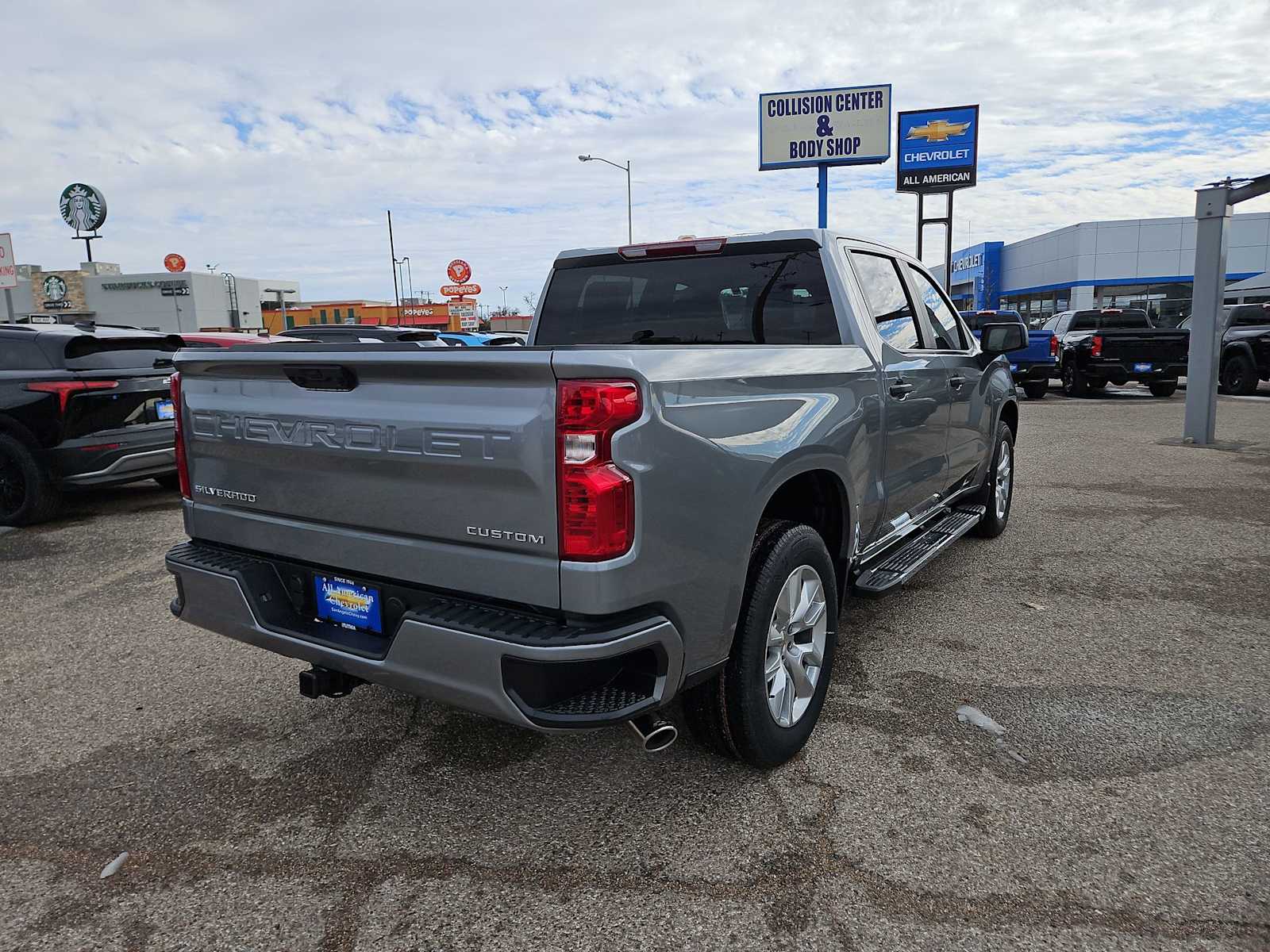 Thumbnail: 2026 Chevrolet Silverado 1500 - 8