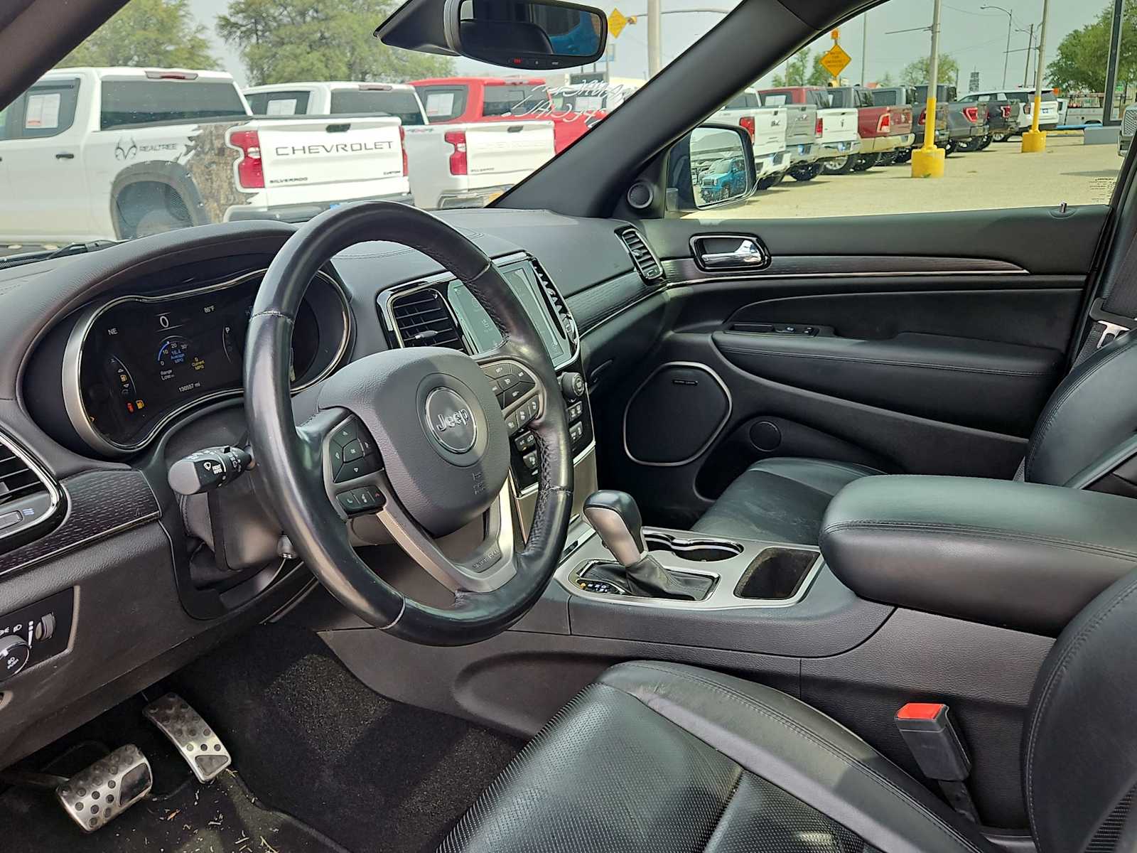 Thumbnail: 2021 Jeep Grand Cherokee - 10