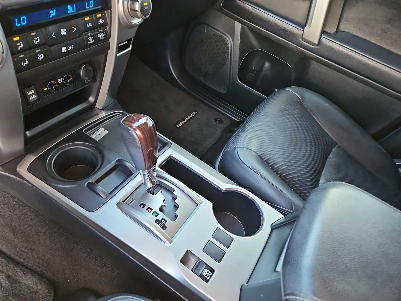 Thumbnail: 2019 Toyota 4Runner - 20