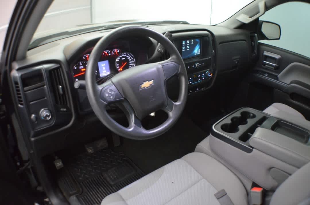 Thumbnail: 2018 Chevrolet Silverado 1500 - 15