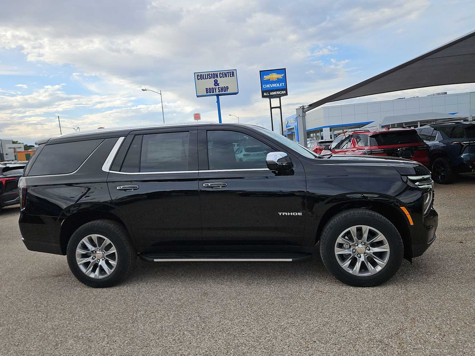 Thumbnail: 2026 Chevrolet Tahoe - 9