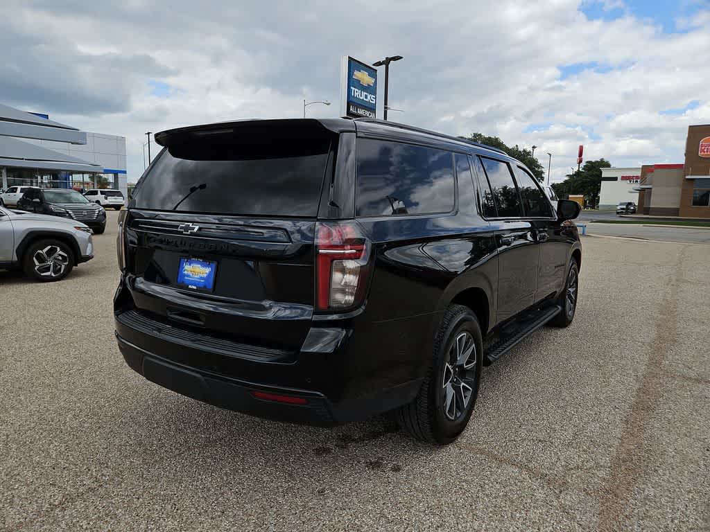 Thumbnail: 2023 Chevrolet Suburban - 7