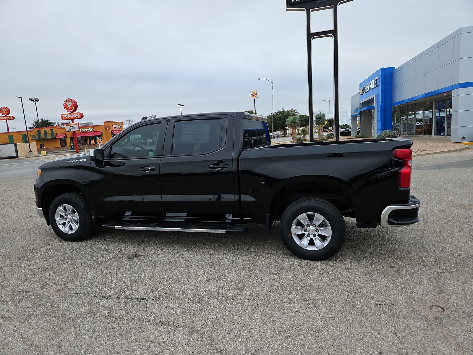 Thumbnail: 2024 Chevrolet Silverado 1500 - 3