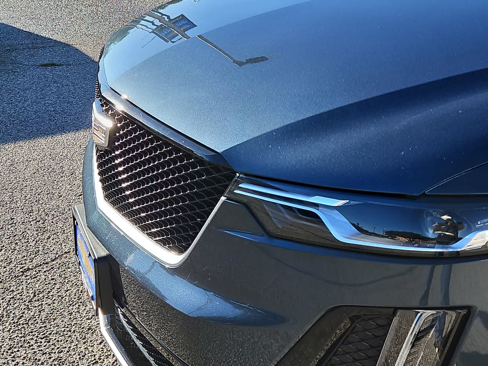 Thumbnail: 2020 Cadillac XT6 - 17