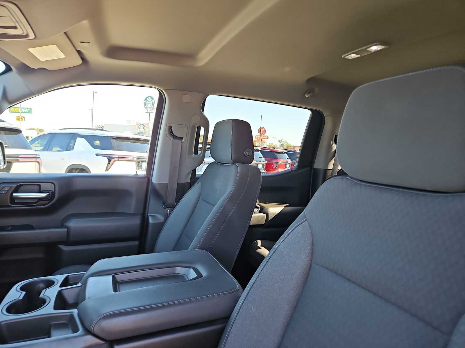 Thumbnail: 2022 Chevrolet Silverado 1500 - 18