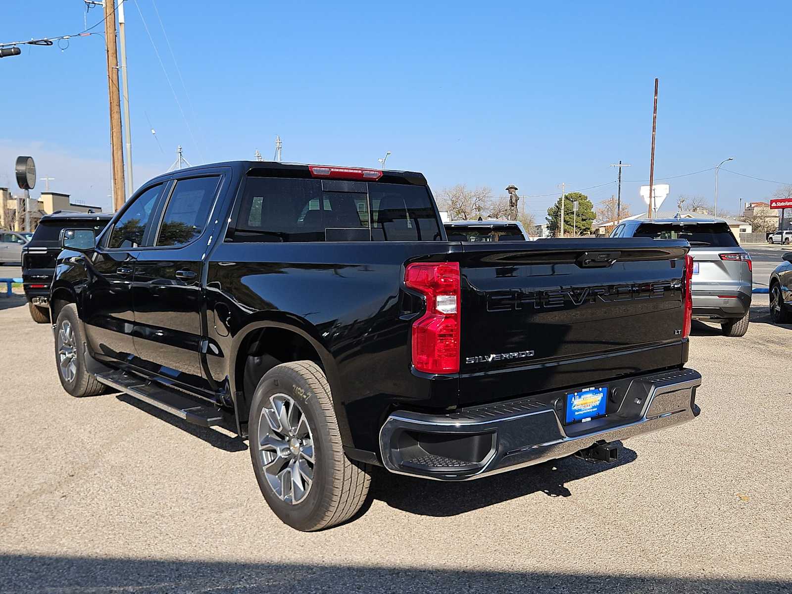 Thumbnail: 2026 Chevrolet Silverado 1500 - 6