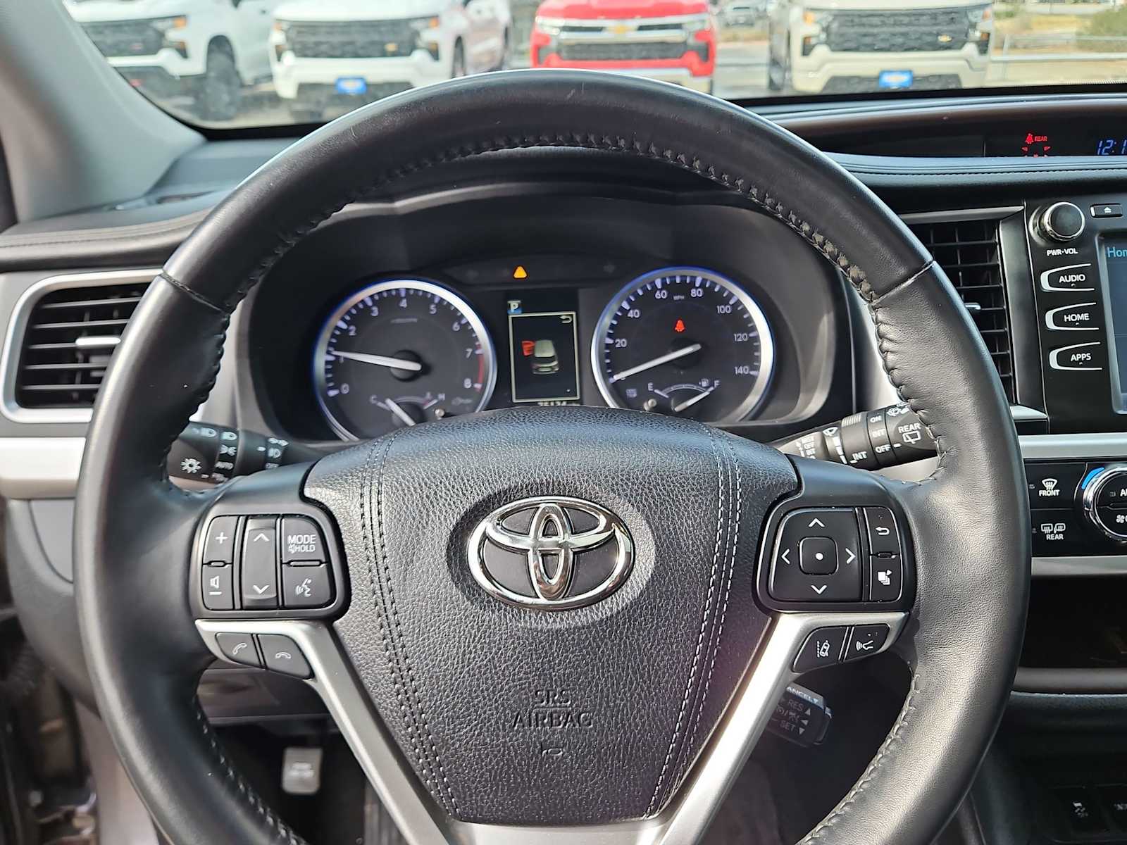 Thumbnail: 2018 Toyota Highlander - 19