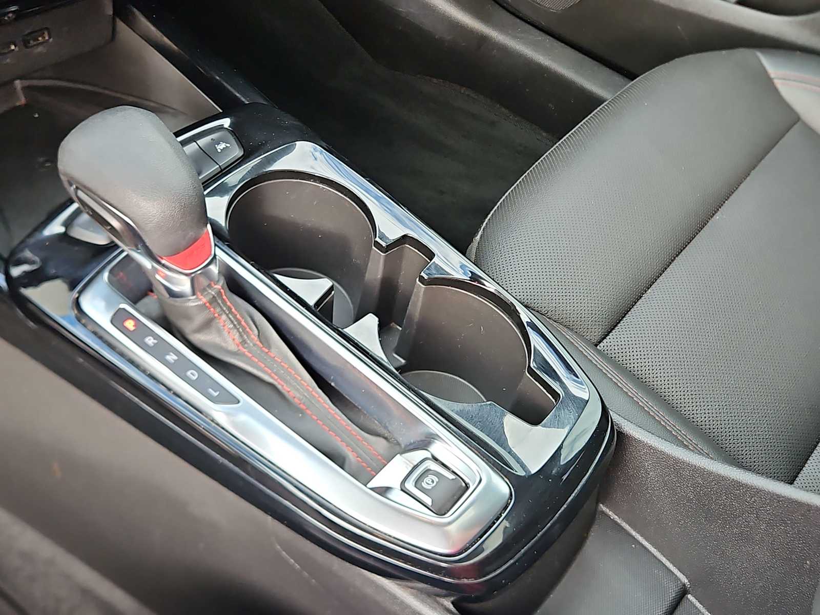 Thumbnail: 2025 Chevrolet Trax - 20