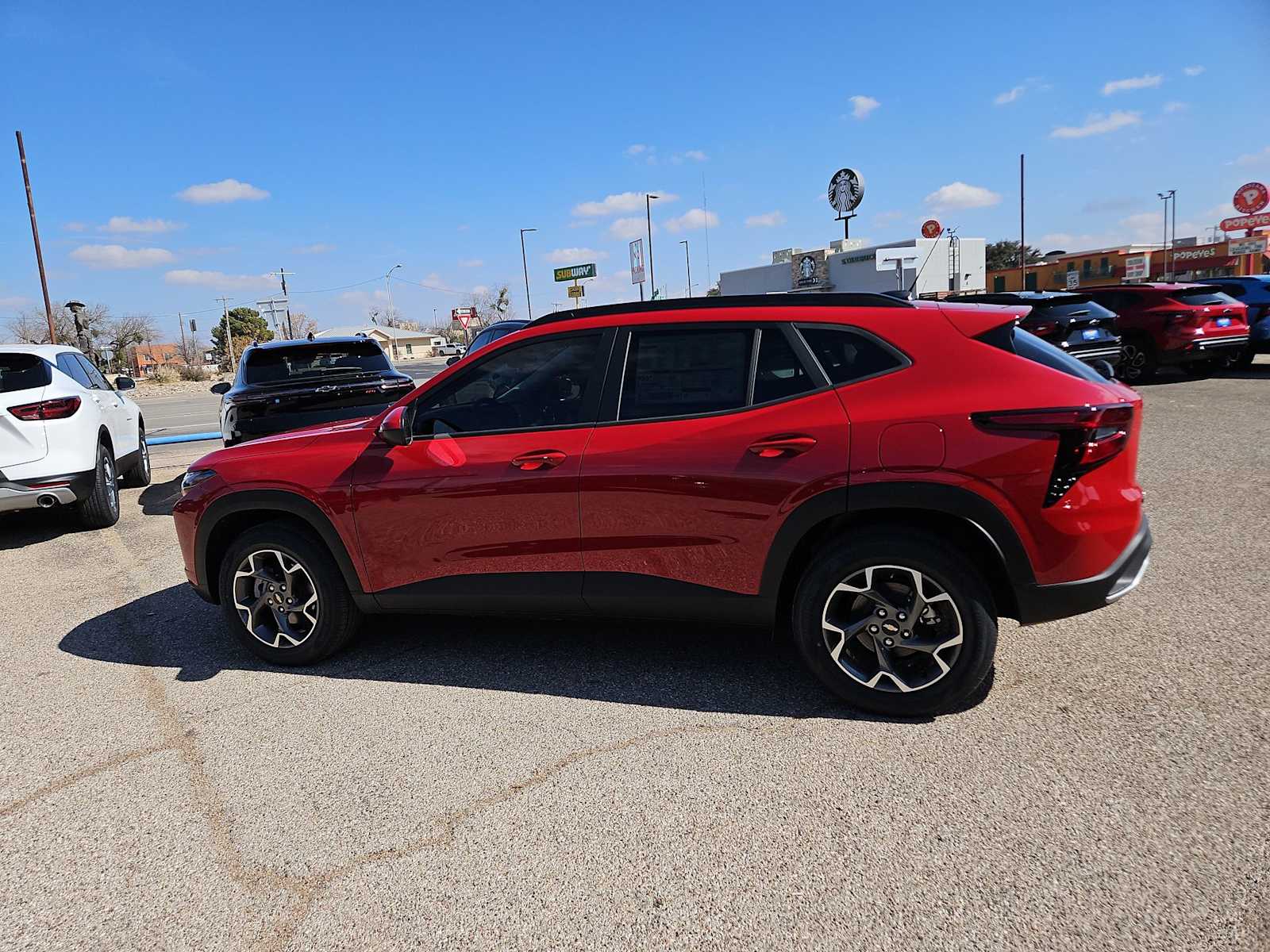 Thumbnail: 2026 Chevrolet Trax - 5