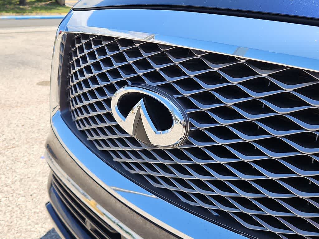 Thumbnail: 2018 INFINITI QX80 - 12
