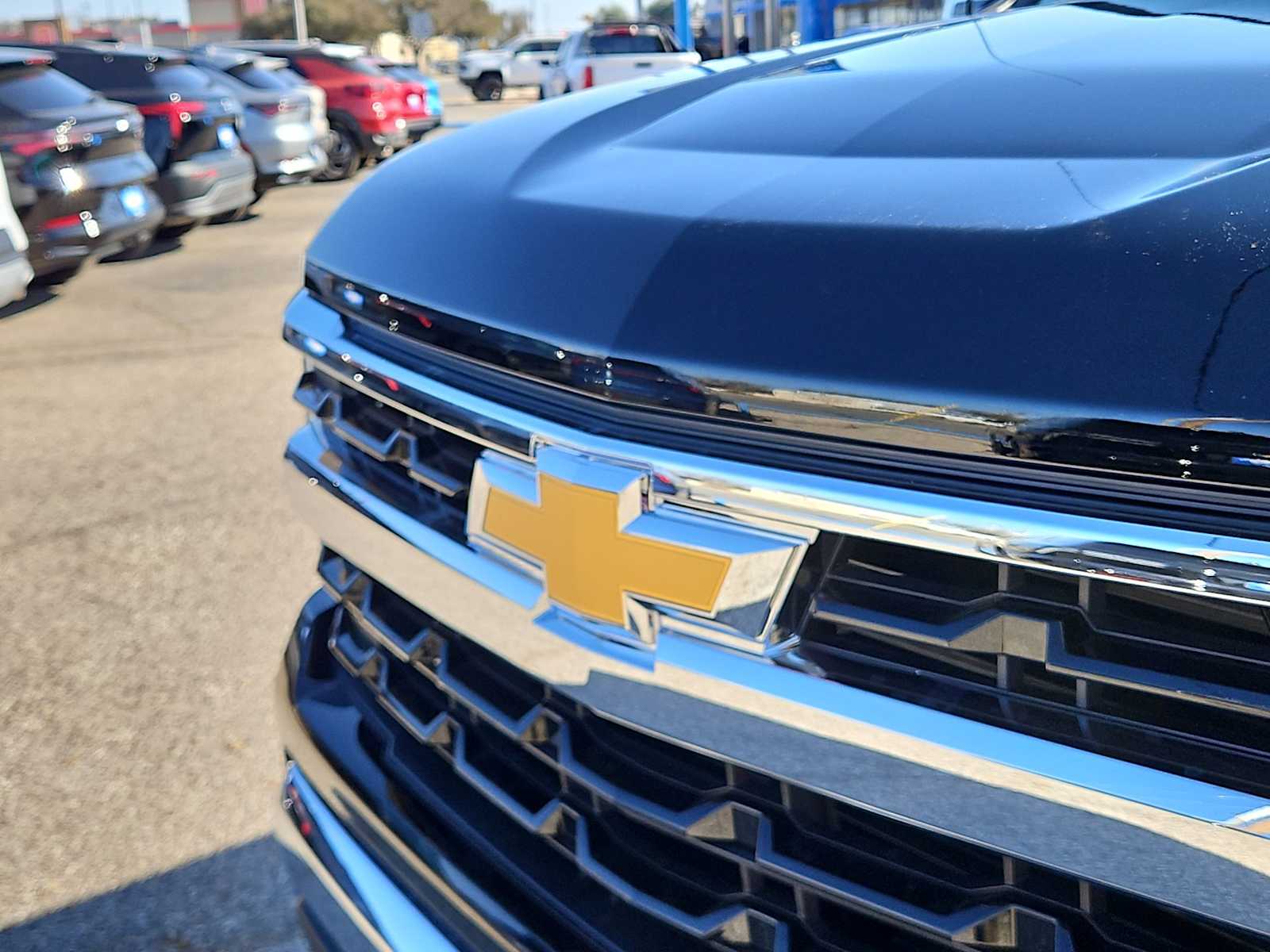 Thumbnail: 2026 Chevrolet Silverado 1500 - 13