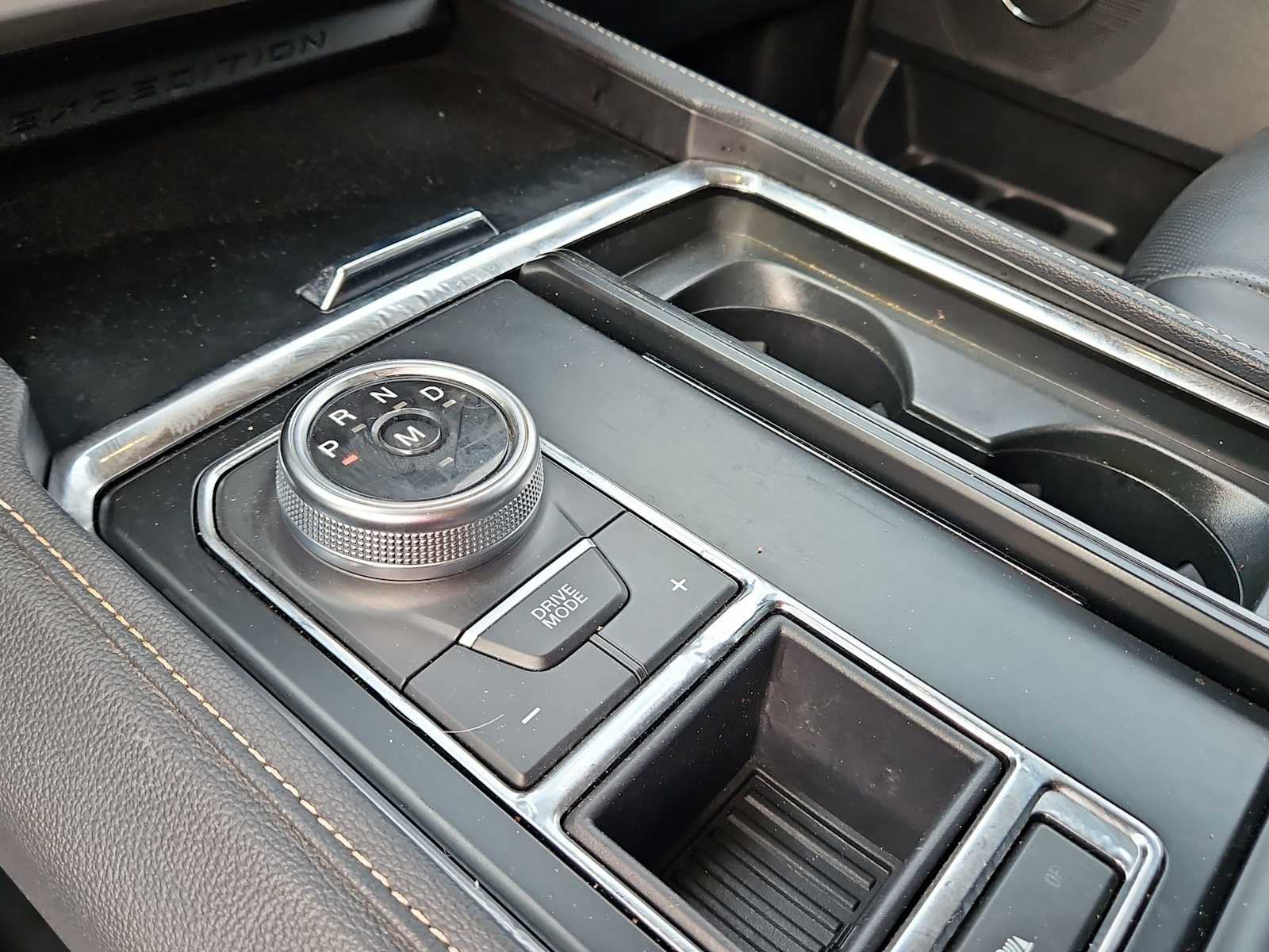 Thumbnail: 2023 Ford Expedition - 21