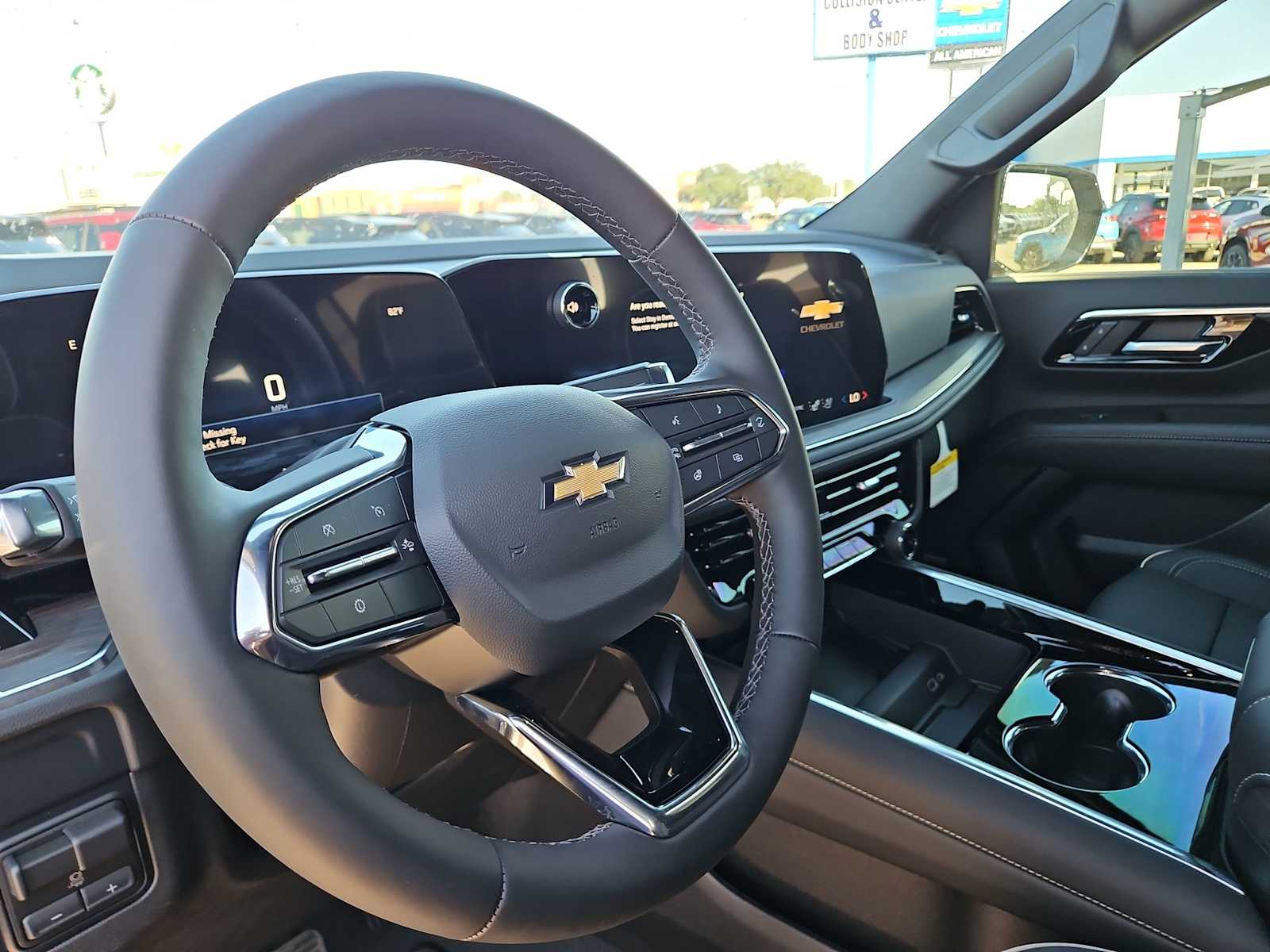 Thumbnail: 2026 Chevrolet Suburban - 10