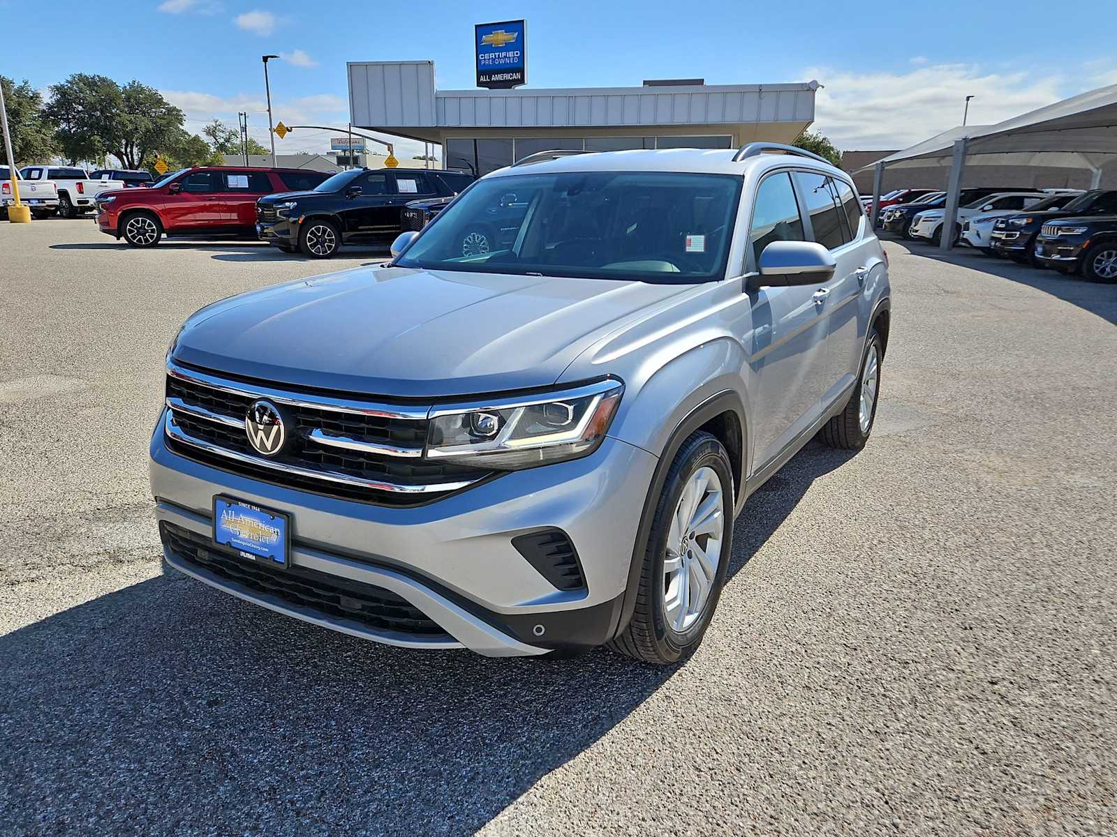 Thumbnail: 2021 Volkswagen Atlas - 4