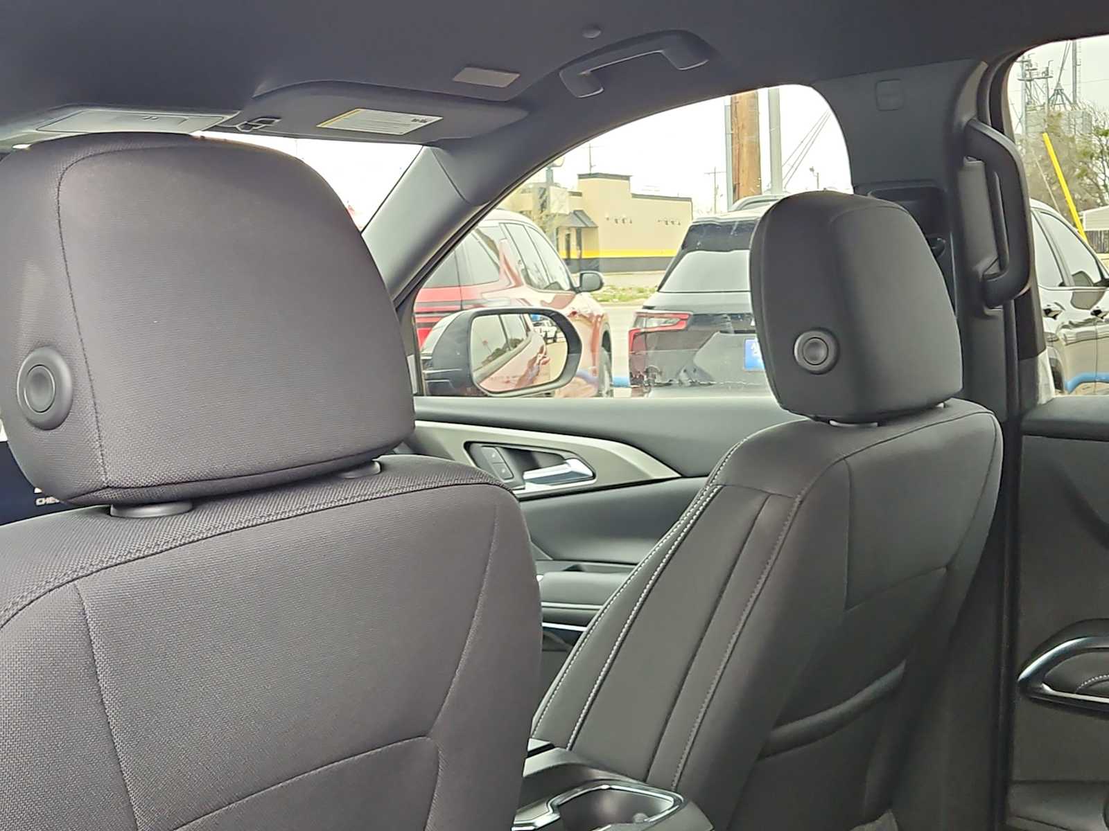 Thumbnail: 2026 Chevrolet Traverse - 16