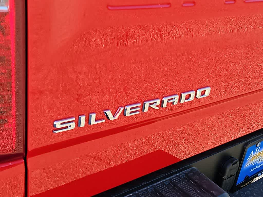 Thumbnail: 2026 Chevrolet Silverado 1500 - 10