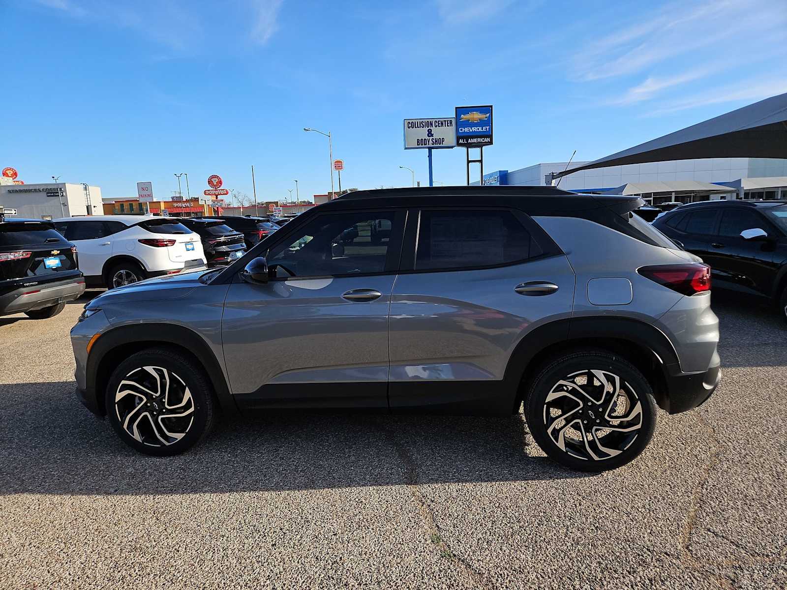 Thumbnail: 2026 Chevrolet TrailBlazer - 5