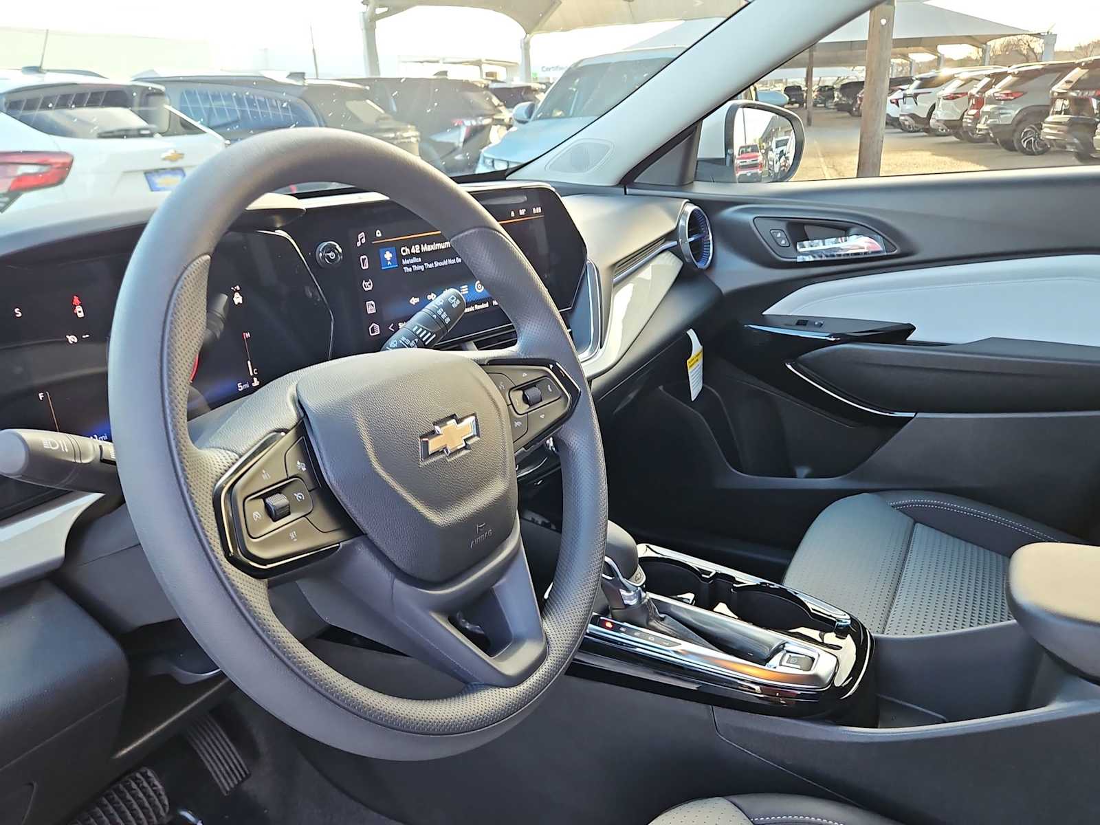 Thumbnail: 2026 Chevrolet Trax - 10