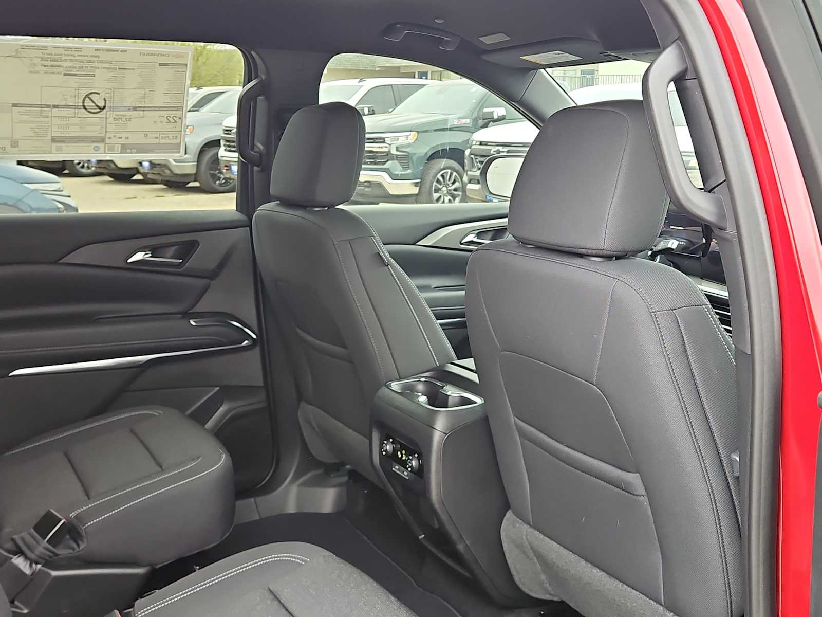 Thumbnail: 2026 Chevrolet Traverse - 17