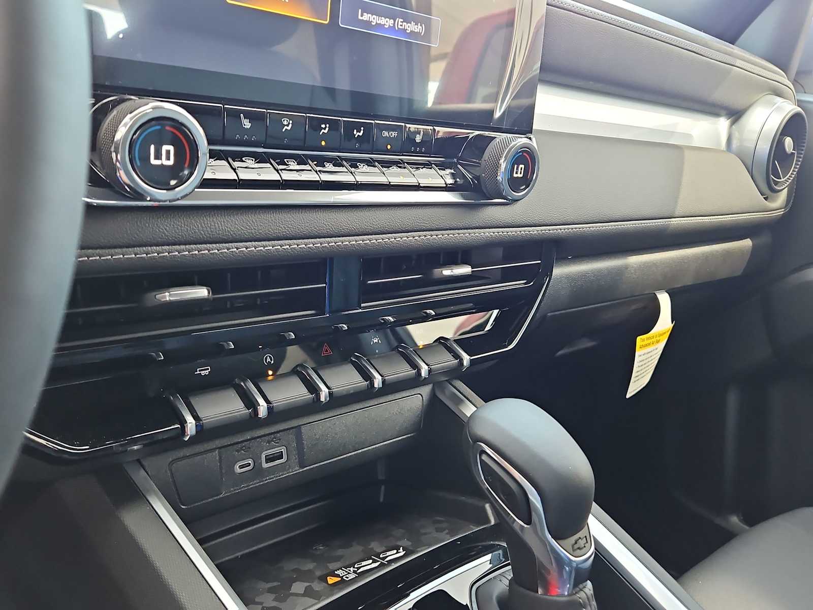 Thumbnail: 2026 Chevrolet Colorado - 20