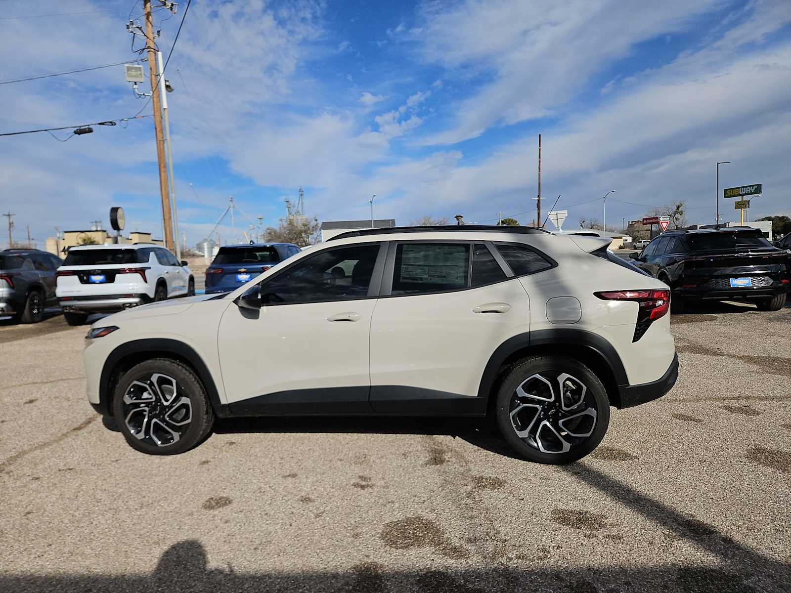 Thumbnail: 2026 Chevrolet Trax - 5