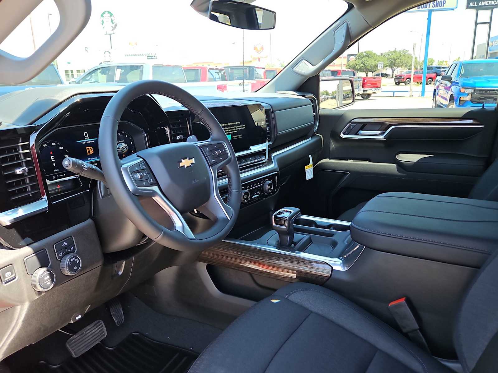 Thumbnail: 2025 Chevrolet Silverado 1500 - 10