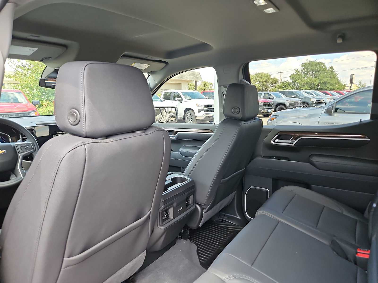 Thumbnail: 2026 Chevrolet Silverado 1500 - 15