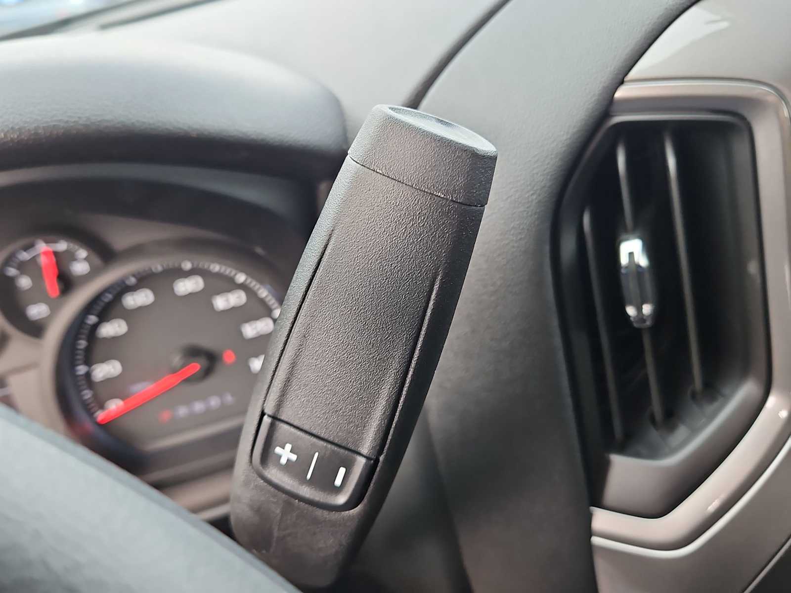 Thumbnail: 2026 Chevrolet Silverado 1500 - 21