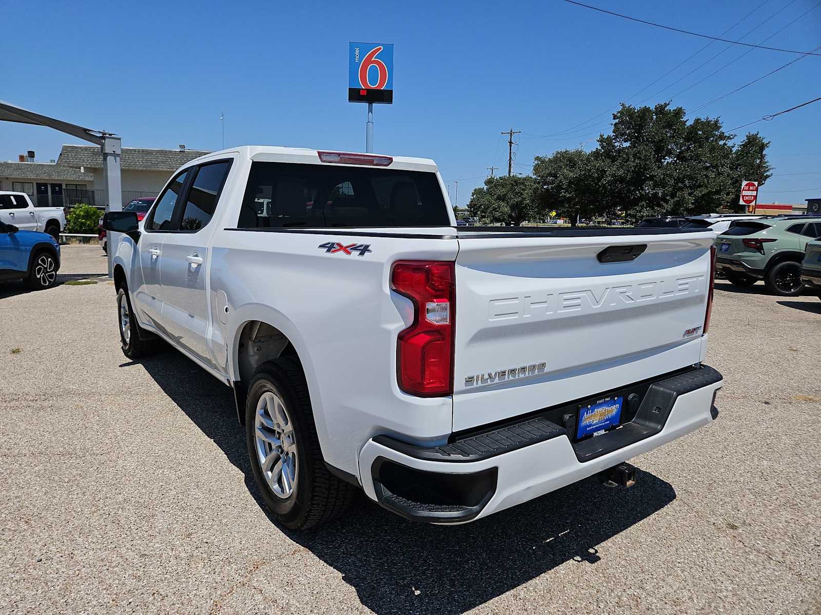 Thumbnail: 2021 Chevrolet Silverado 1500 - 4