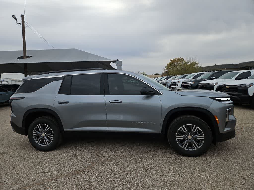 Thumbnail: 2026 Chevrolet Traverse - 9