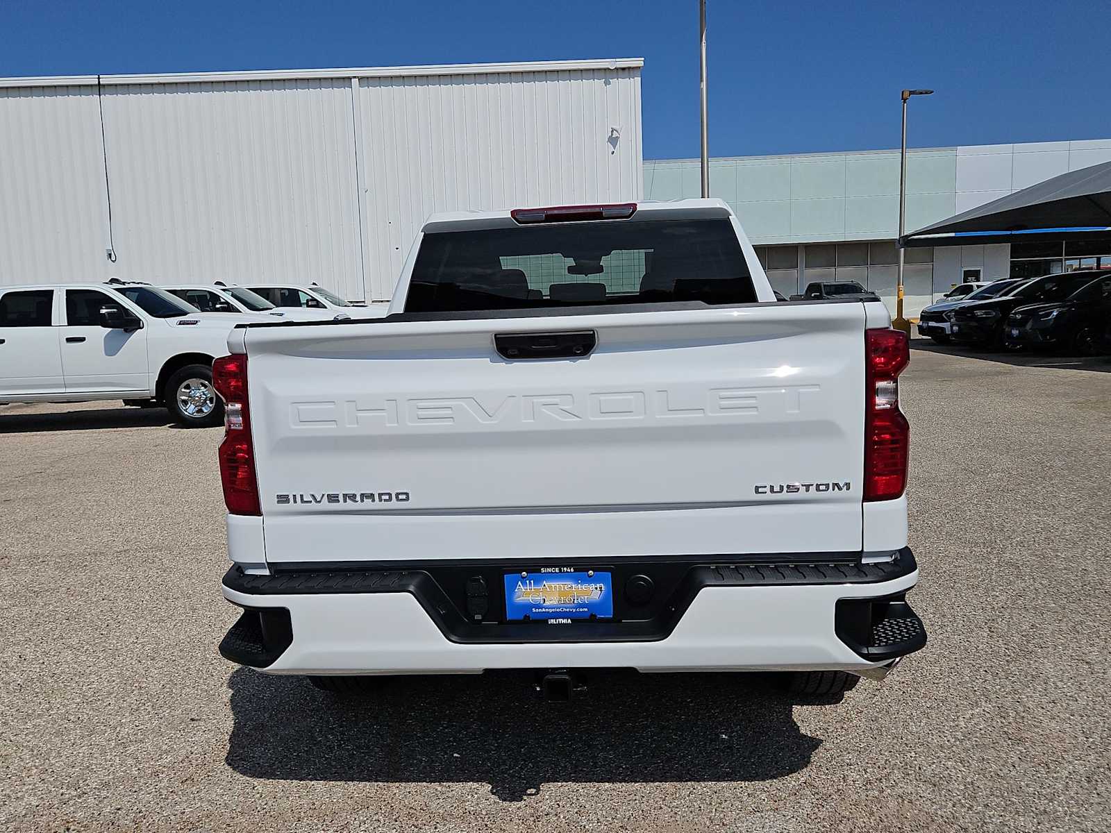 Thumbnail: 2026 Chevrolet Silverado 1500 - 7