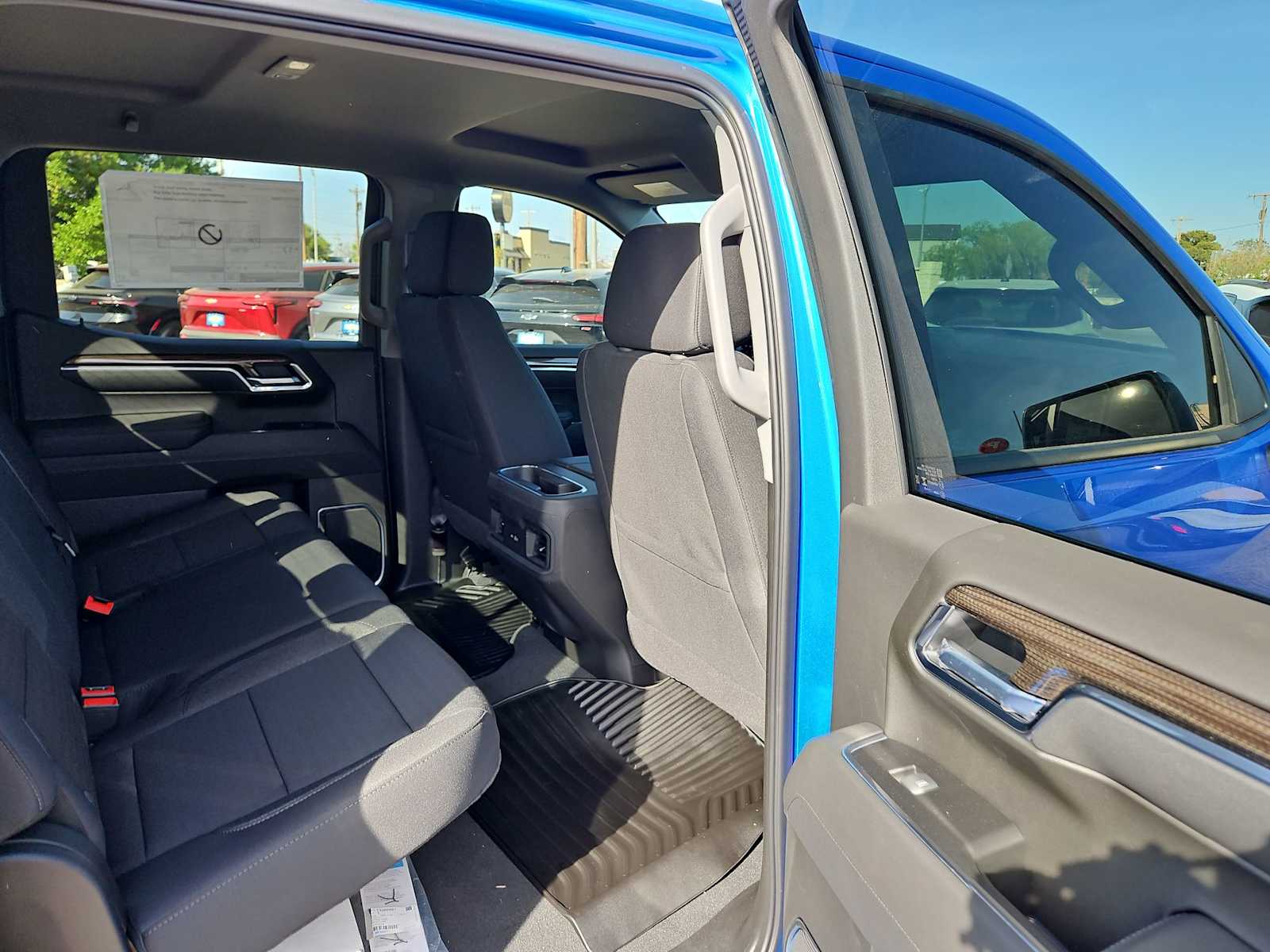 Thumbnail: 2025 Chevrolet Silverado 1500 - 13