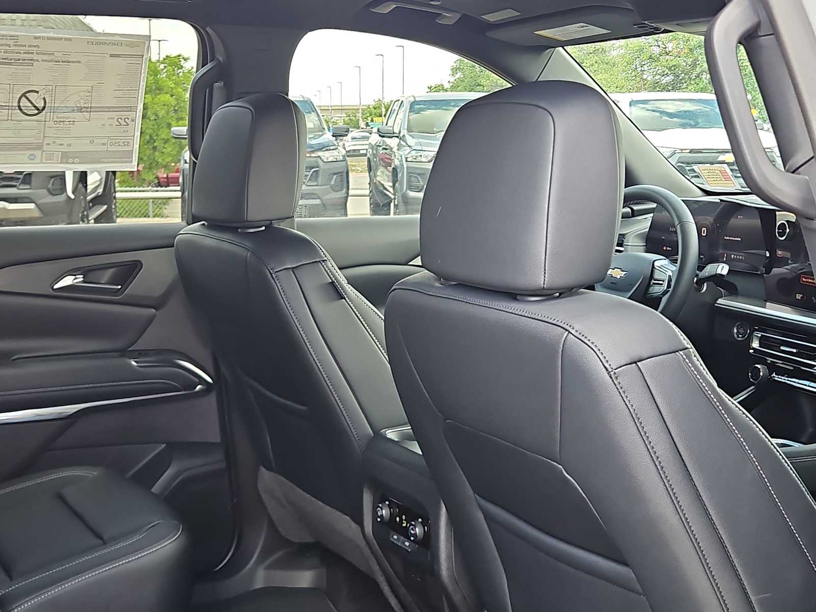 Thumbnail: 2026 Chevrolet Traverse - 17