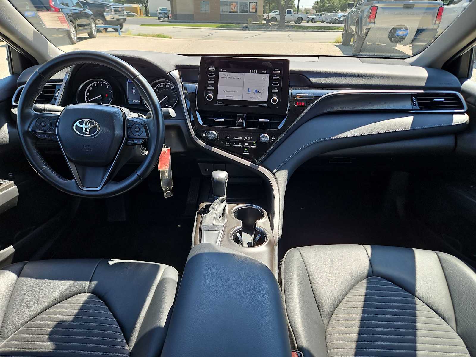 Thumbnail: 2023 Toyota Camry - 11