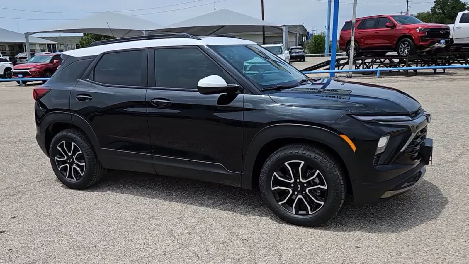 Thumbnail: 2024 Chevrolet TrailBlazer - 9