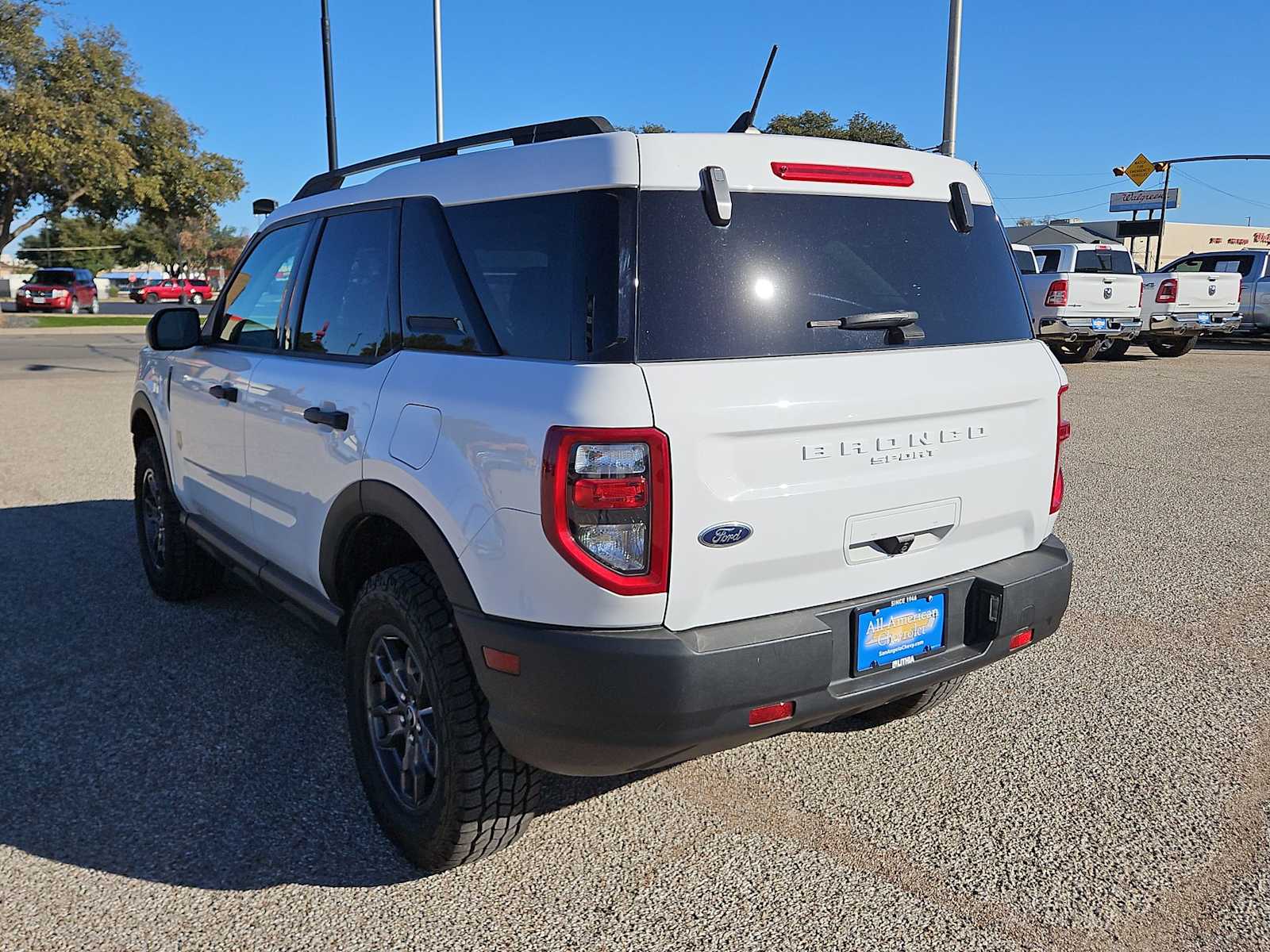 Thumbnail: 2022 Ford Bronco Sport - 6