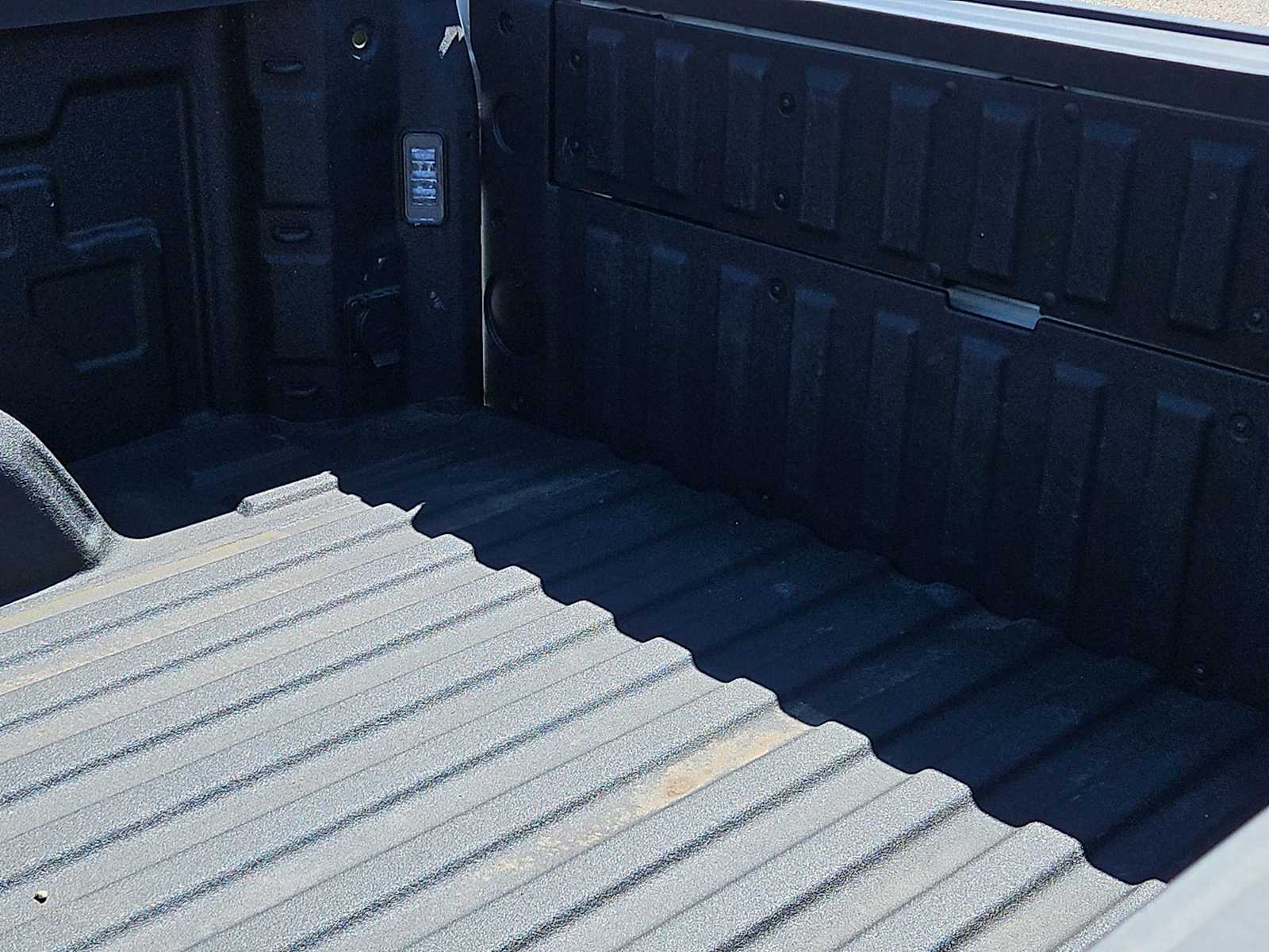Thumbnail: 2022 GMC Sierra 1500 - 23
