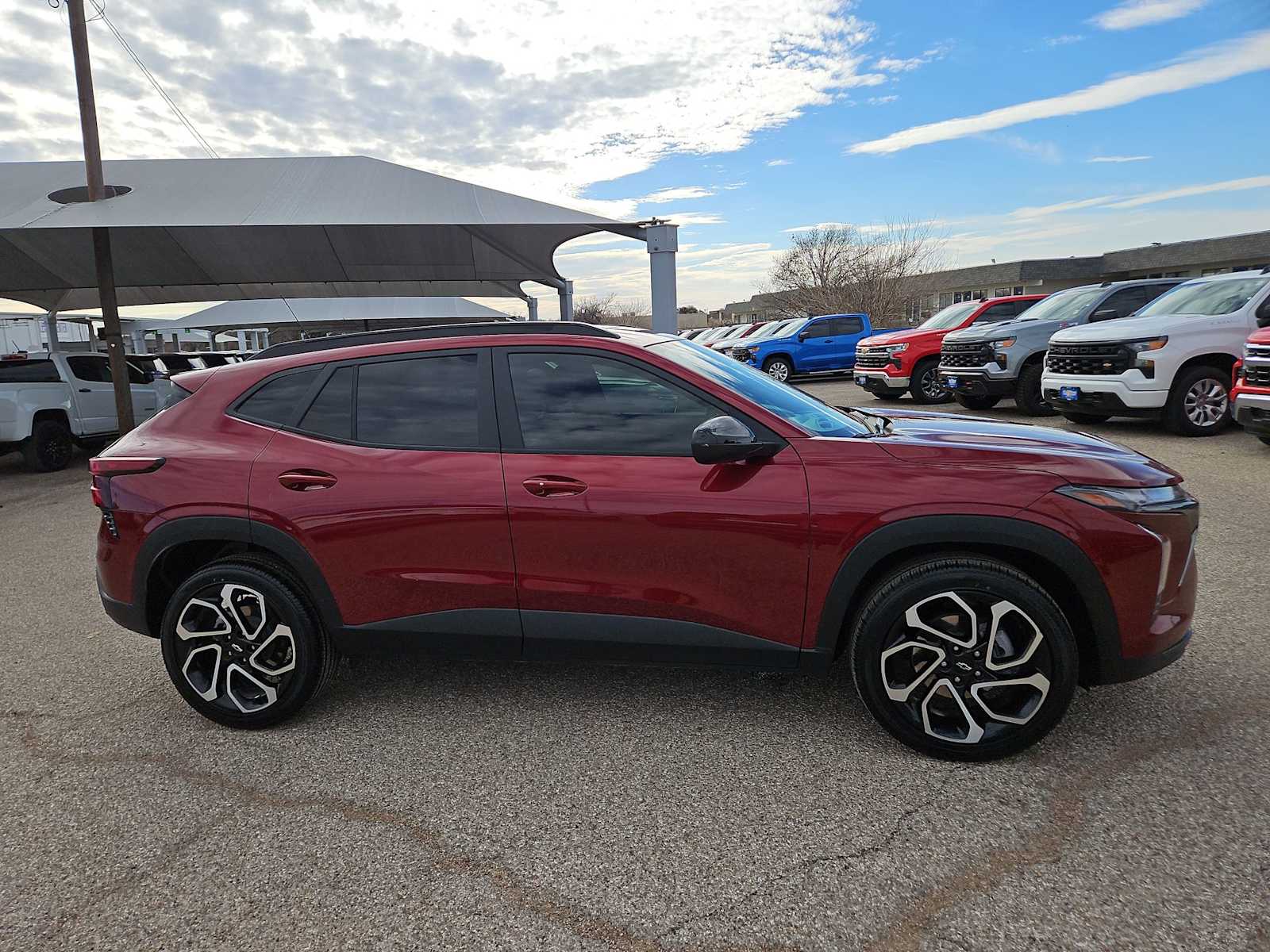 Thumbnail: 2025 Chevrolet Trax - 9