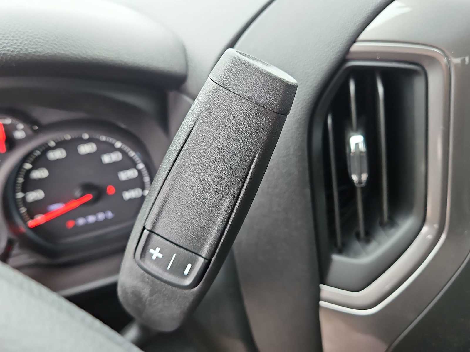 Thumbnail: 2026 Chevrolet Silverado 1500 - 21