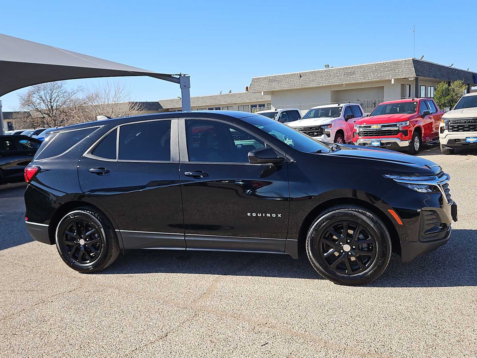 Thumbnail: 2024 Chevrolet Equinox - 9