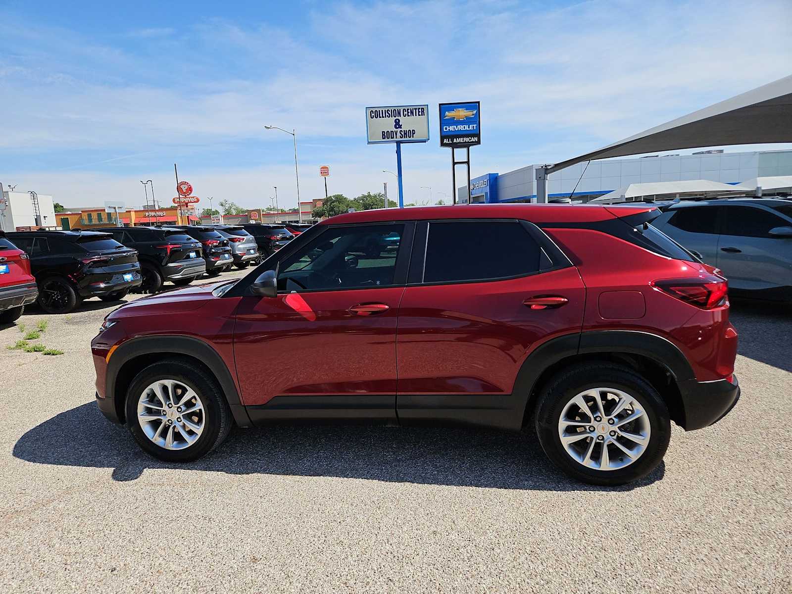 Thumbnail: 2025 Chevrolet TrailBlazer - 5