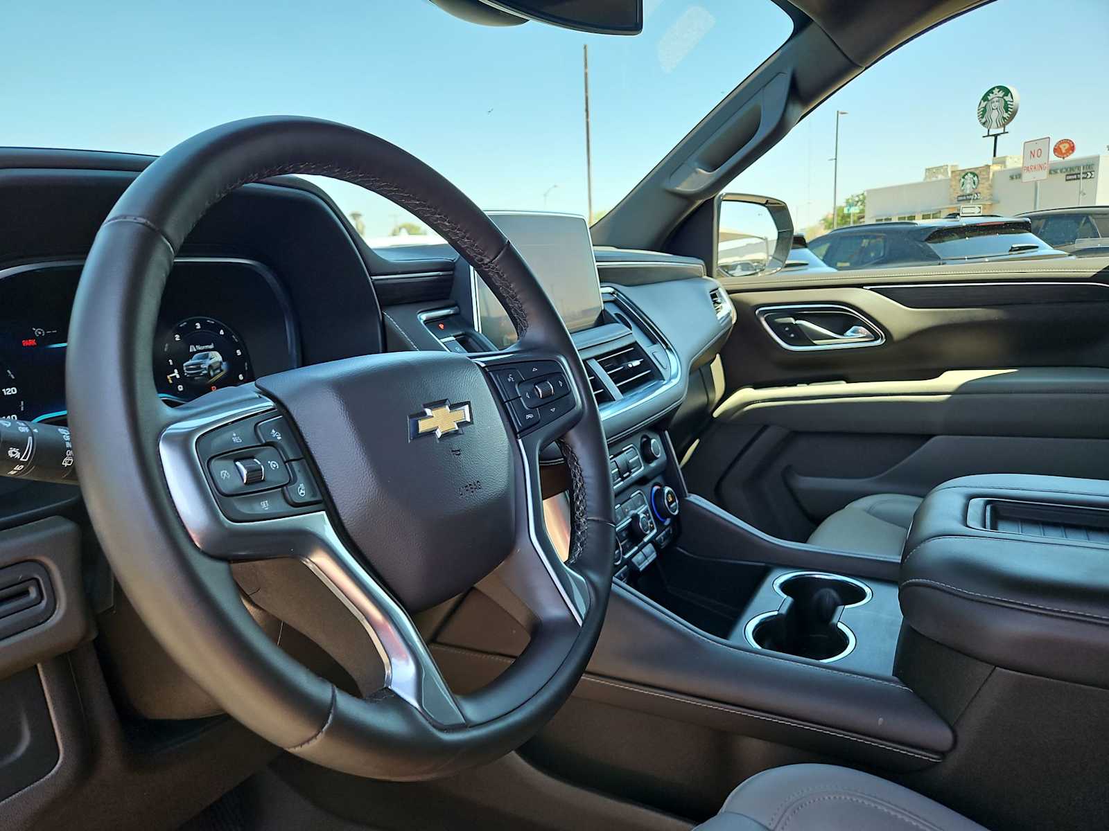 Thumbnail: 2024 Chevrolet Tahoe - 10