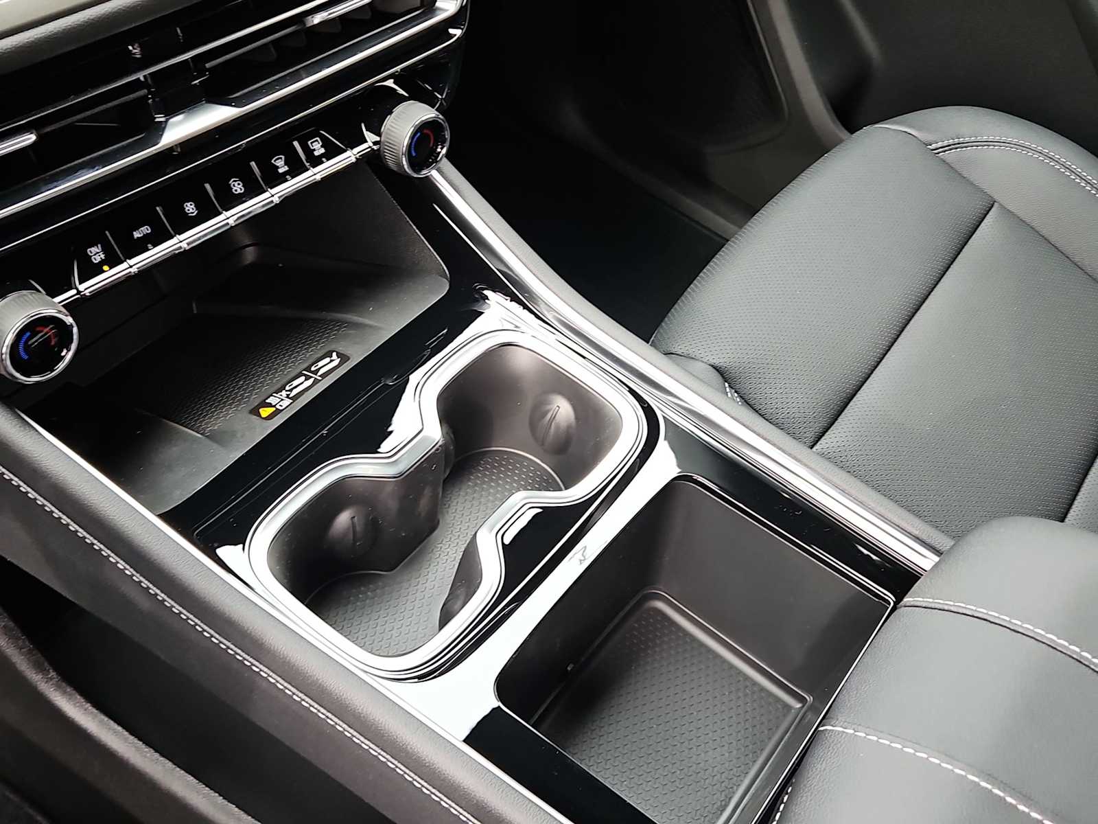 Thumbnail: 2026 Chevrolet Traverse - 20