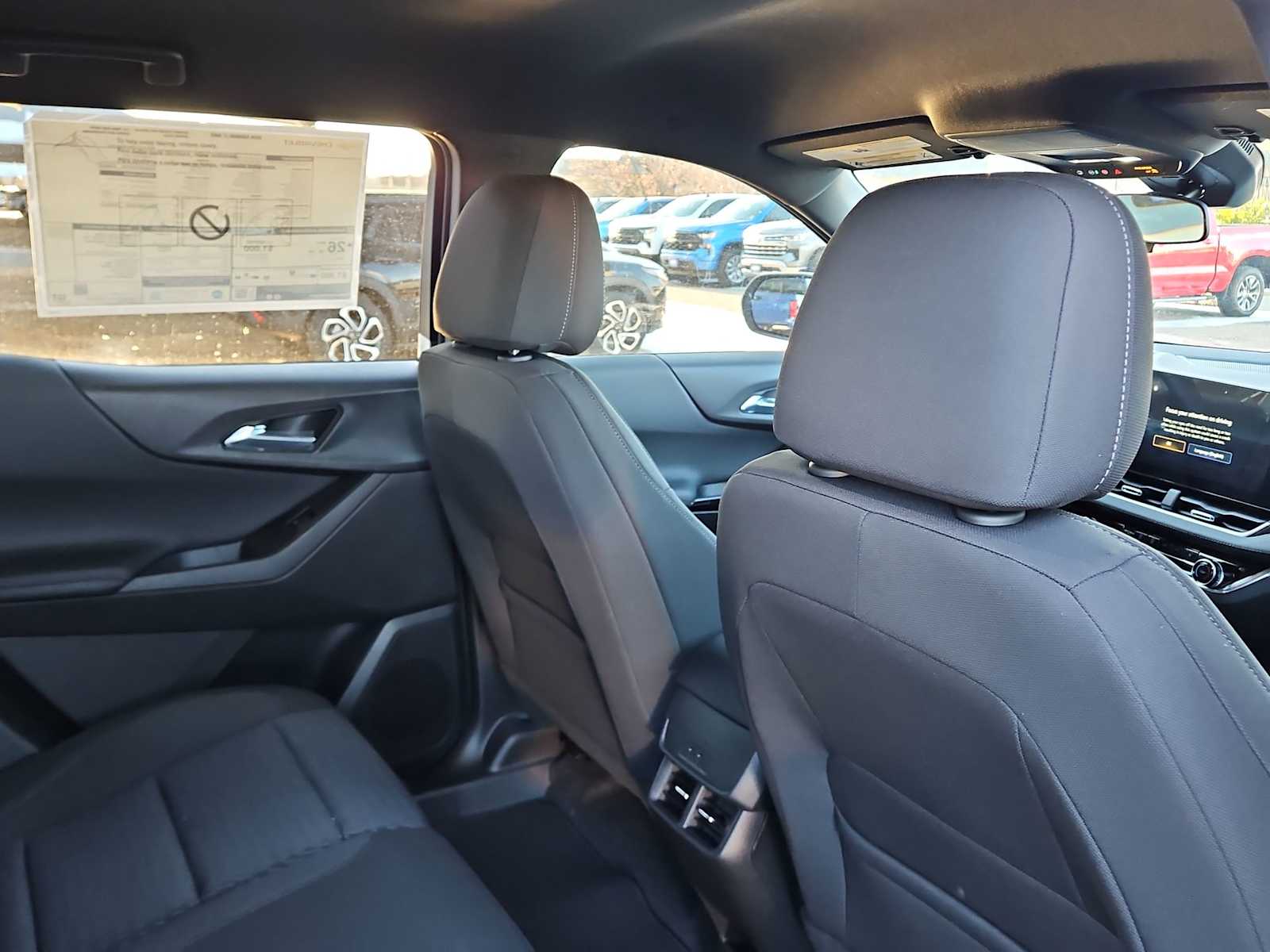 Thumbnail: 2026 Chevrolet Equinox - 17